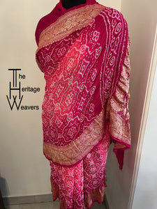 Pure Georgette Saree x Rai Bandhej x Dual Tone Shades of Strawberry and Peach